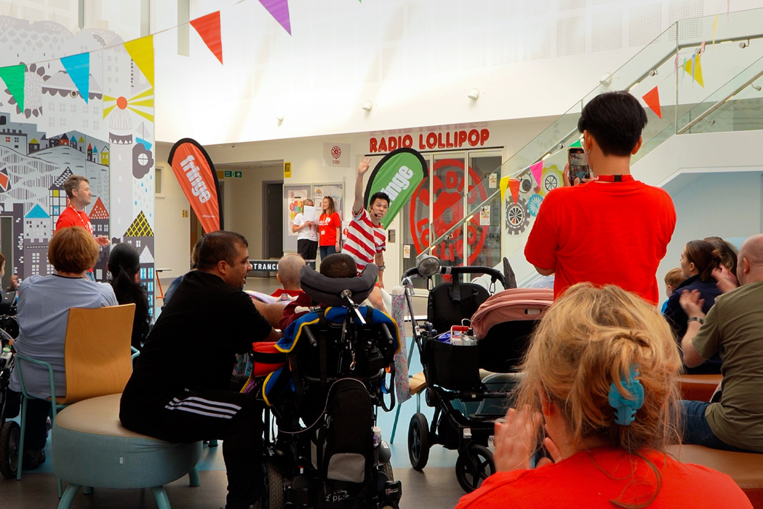A crowd gathers to watch a Fringe performance at the Edinburgh Children's Hospital.